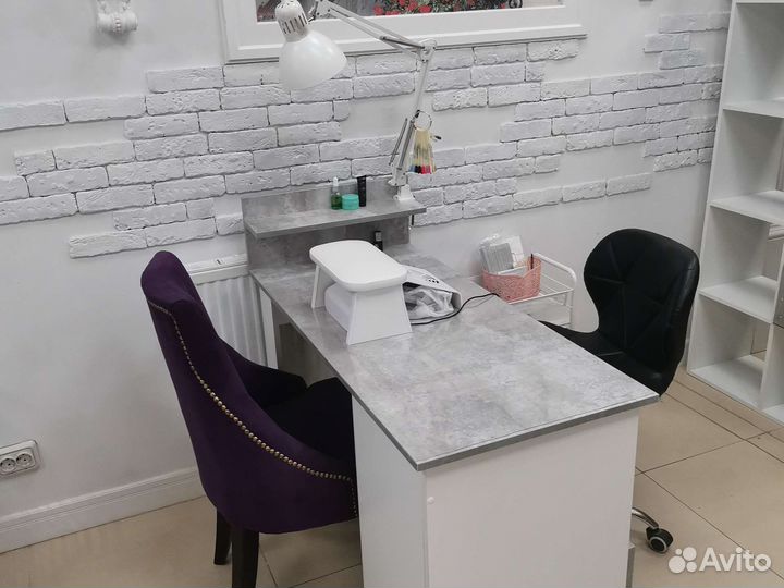 Аренда места мастера маникюра