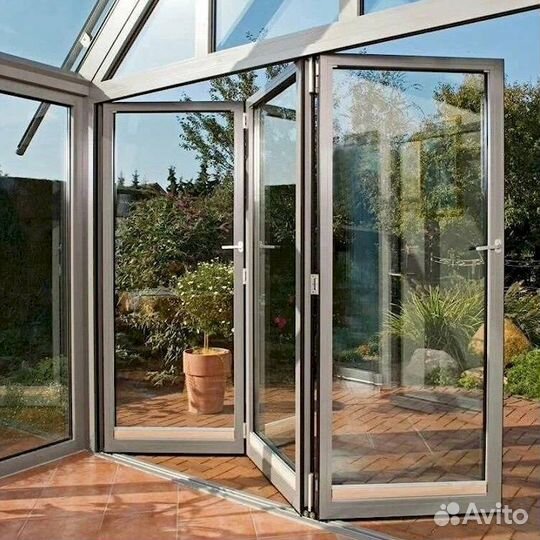 Панорамные окна под ключ. Оконные порталы