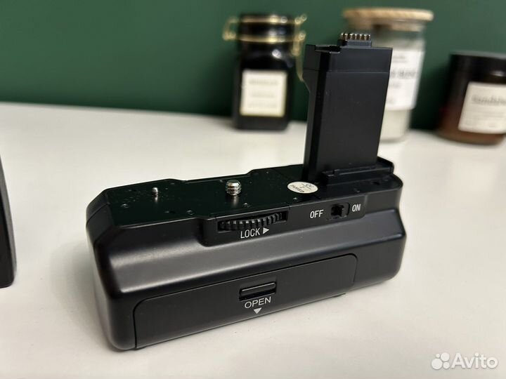 Батарейный блок для Canon