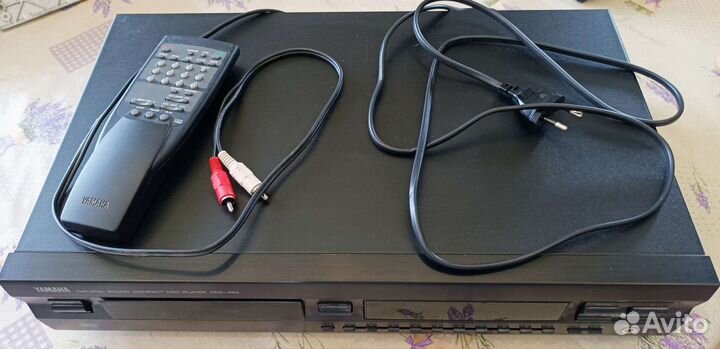 Yamaha CDX-493 проигрыватель CD