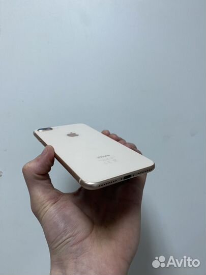 iPhone 8 Plus, 64 ГБ