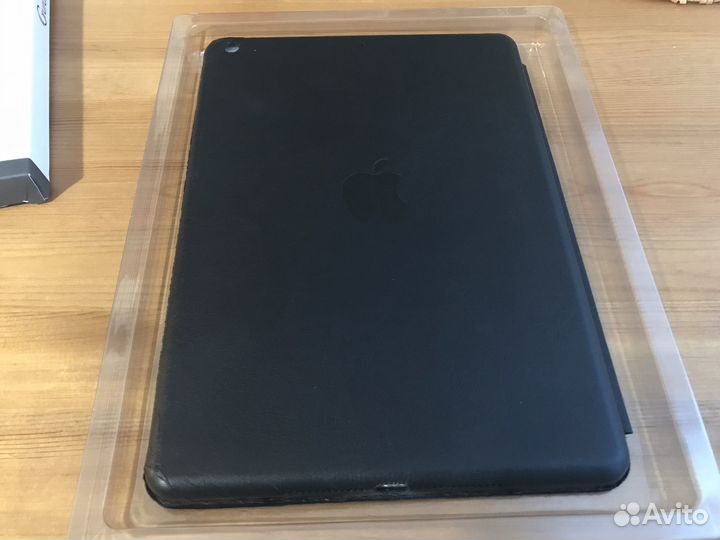 Чехол для iPad 9.7
