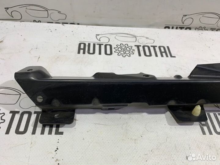 Кронштейн бампера задний Bmw 745 E65 N62B44 2004