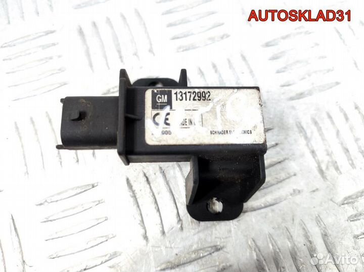 Датчик давления в шининах Opel Vectra C 13172992