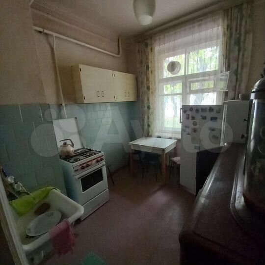 2-к. квартира, 50 м², 1/3 эт.