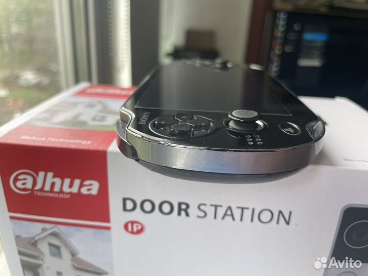 Sony Playstation Vita не прошитая 4 gb