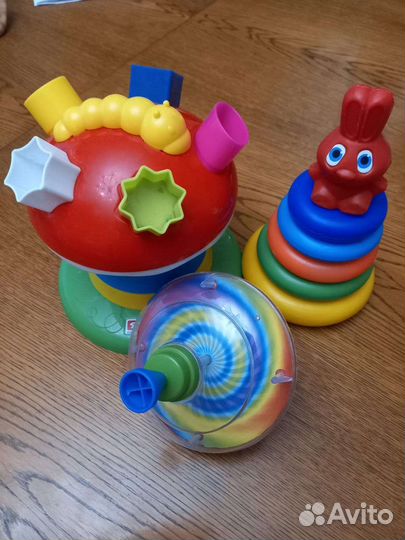 Развивающие игрушки