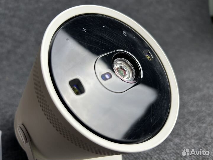 Проектор Samsung The Freestyle SP-LSP3BLA