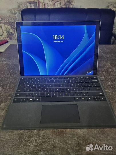 Microsoft surface pro 7