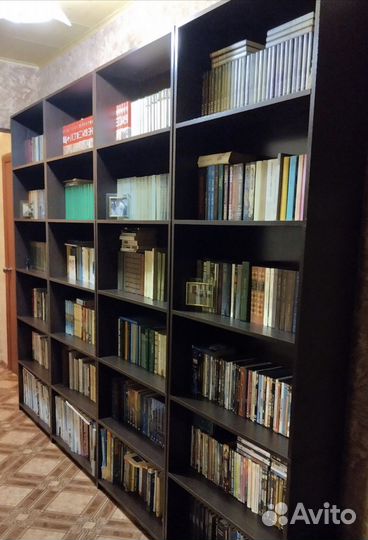 Полка белая в Наличии