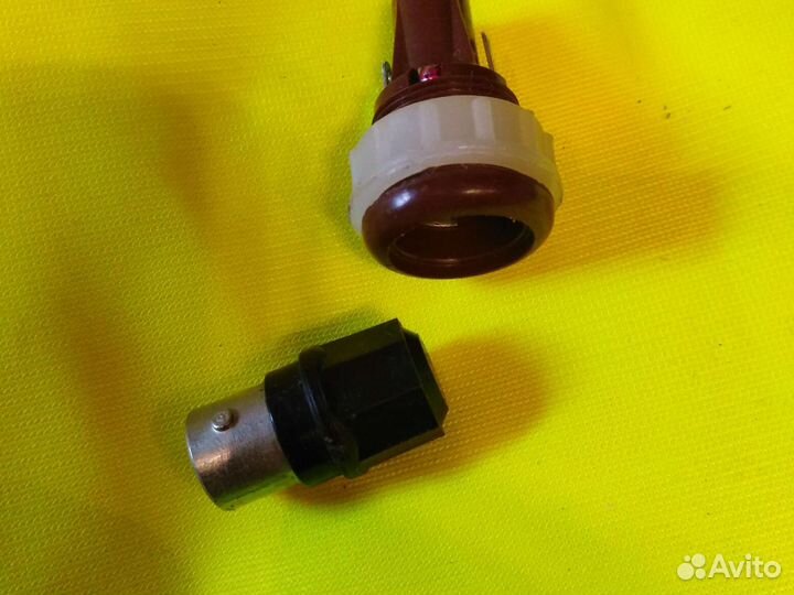 Держатель предохранителя