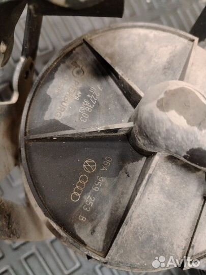 Насос воздушный Volkswagen Touareg 7L AXQ 2004