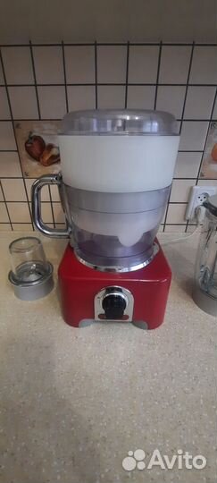 Кухонный комбайн Kenwood FP930