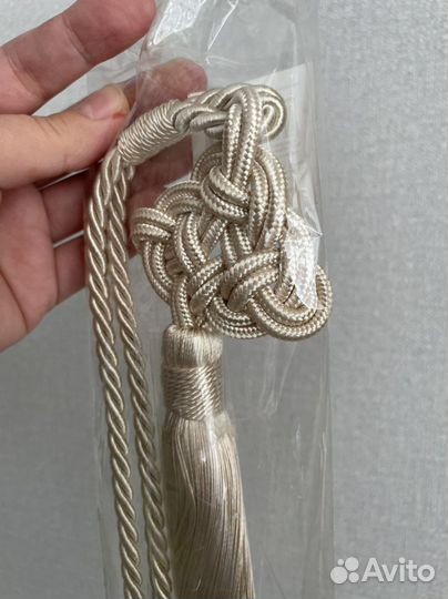 Кисти-подхваты для штор