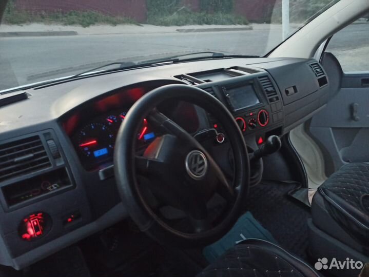 Volkswagen Multivan 1.9 МТ, 2005, 315 711 км