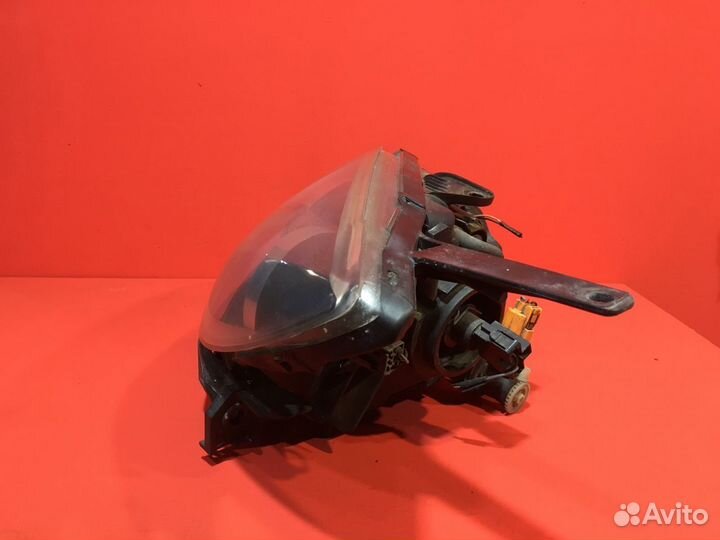 Фара для Mazda Mazda 3 BK Z6 VE 1.6 (Б/У)