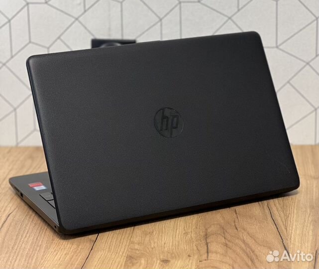Игровой HP i5-7200U/ 8GB DDR4/ R5 M330/ SSD 256