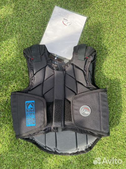 Жилет для конного спорта s,m,l,Xl детские