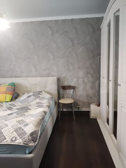 Дом 304,8 м² на участке 14 сот.