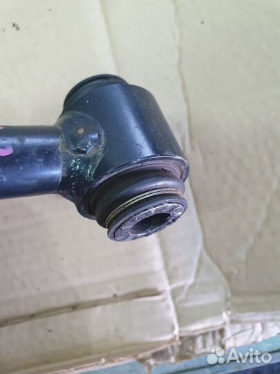 Тяга задняя левая Cadillac Escalade 5 L87 6.2L