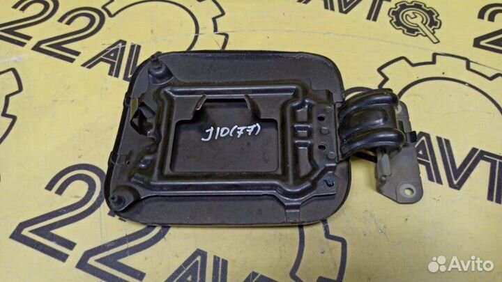 Лючок топливного бака Nissan Dualis J10 MR20DE