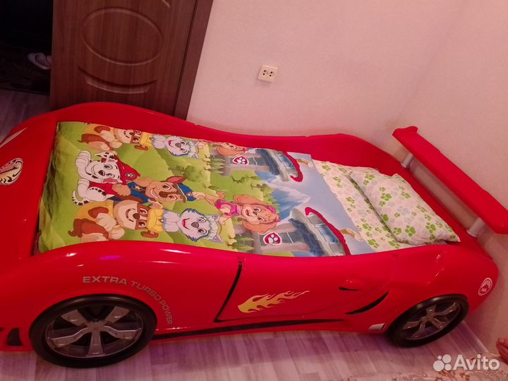 Кровать машинка с матрацем