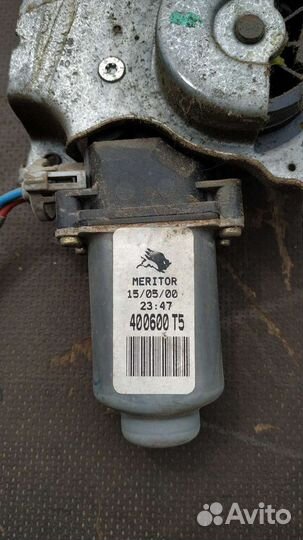 Передний правый стеклоподъёмник Ниссан Альмера n16