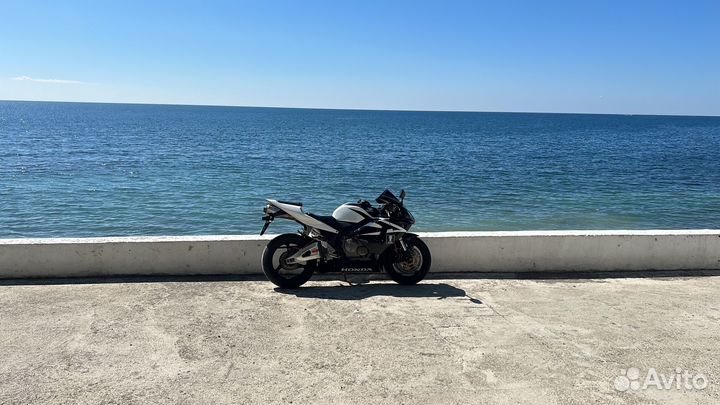 Honda cbr 600 rr