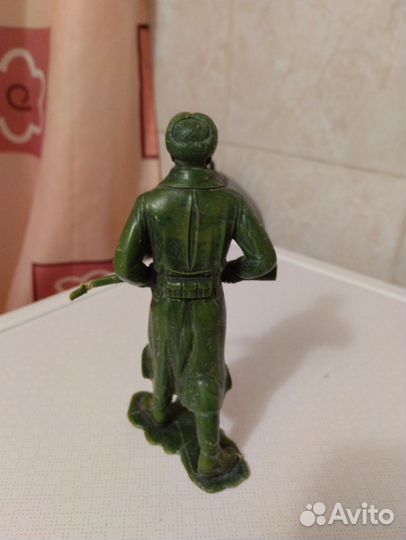 Фигурка советский воин
