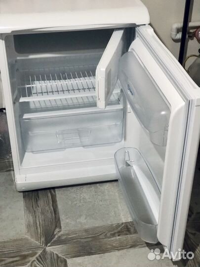 Холодильник indesit MT08