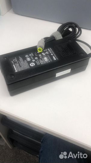 Блок питания для ноутбука Lenovo 20V 6.75A