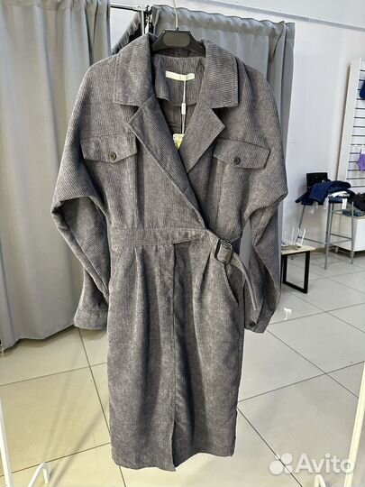 Новое платье вельветовое 42,44 размер