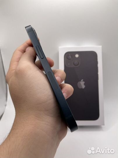 iPhone 13, 256 ГБ