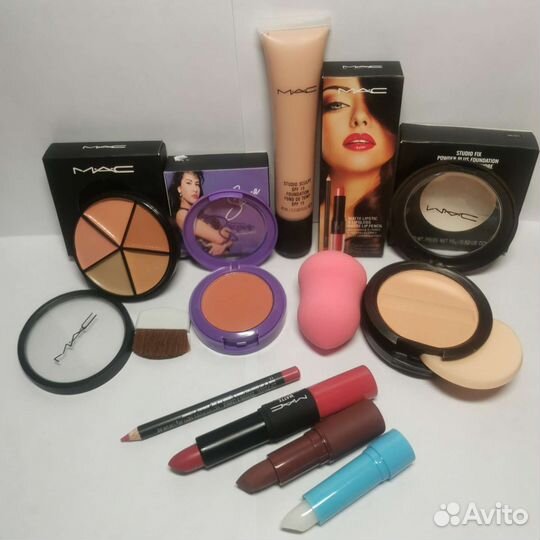 Набор косметики для визажиста