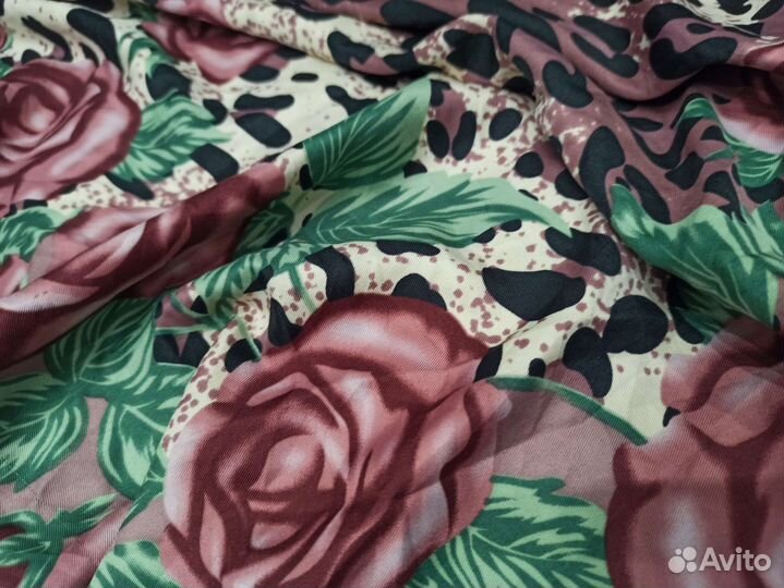 Платок 95см dolce gabbana шелк италия