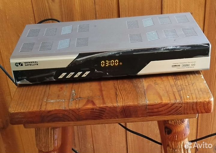Цифровой спутниковый приёмник (GS-7300, DRE-7300)