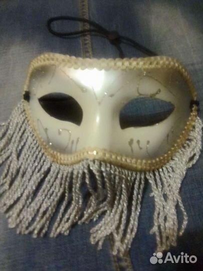 Маска на бал маскарад