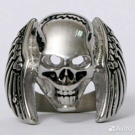 Перстень с черепом