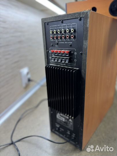 Активная акустическая система 5.1