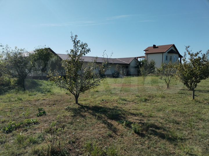 Коттедж 195,7 м² на участке 25 сот.