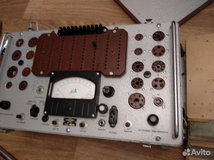 Испытатель ламп ил-14