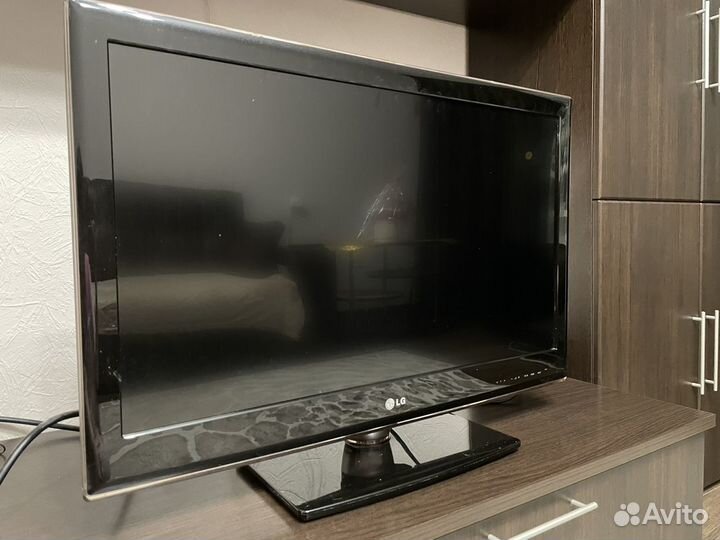 Телевизор LG 32LV2500-ZA