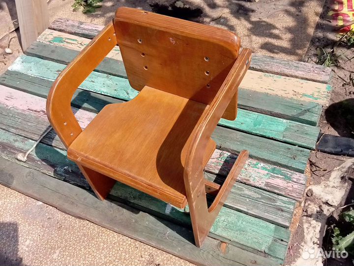 Детский стульчик