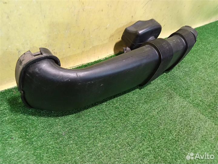 Патрубок воздушного фильтра BMW X5 E70 2006