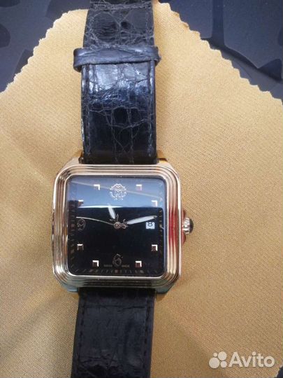 Часы Roberto Cavalli