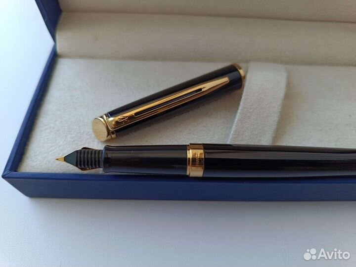 Перьевая ручка Waterman Hemisphere Essential