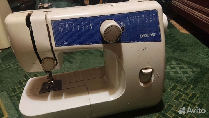 Швейная машина Brother