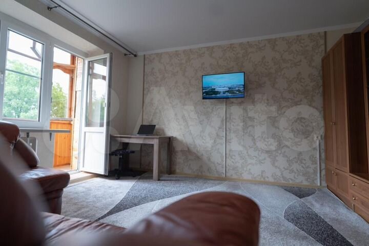 2-к. квартира, 53 м², 2/5 эт.