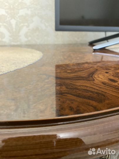 Тумба под телевизор