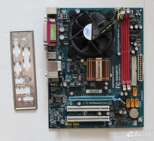 Материнские платы 775